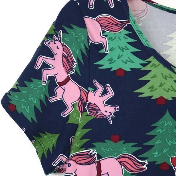 LuLaRoe Classic T Shirt Top Christmas Pink Unicorns Santa Sleigh Blue‎ XL - Picture 10 of 11